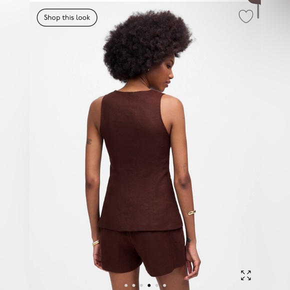 Linen Scoopneck Cutaway Vest - Picture 3 of 6